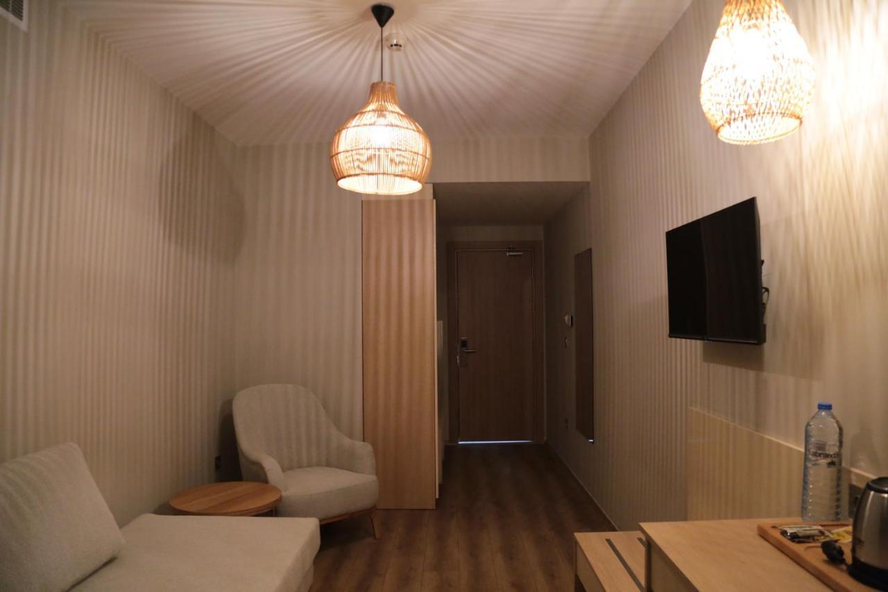 Guelluek Uno Elegance Otel Екстериор снимка