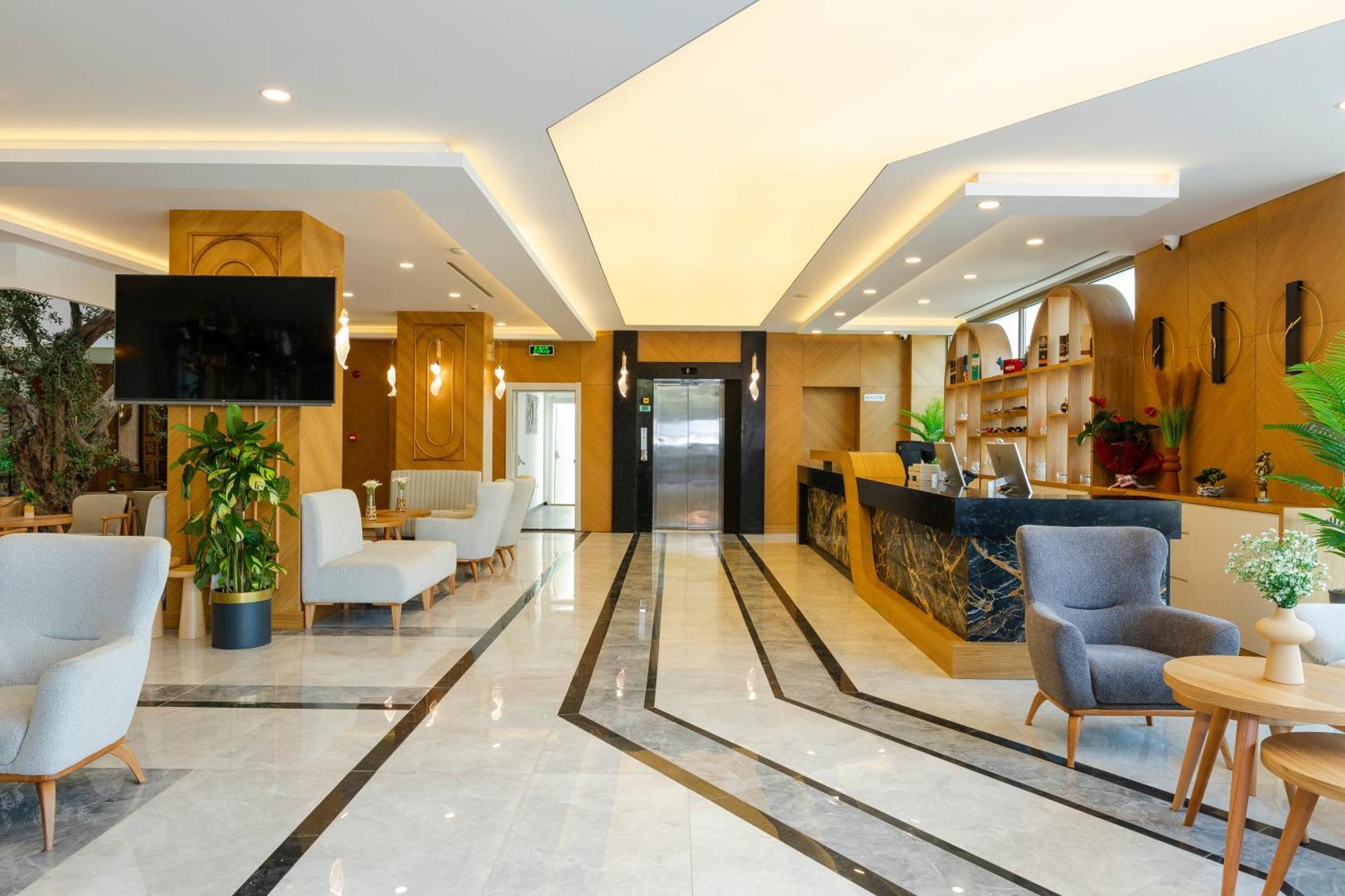 Guelluek Uno Elegance Otel Екстериор снимка