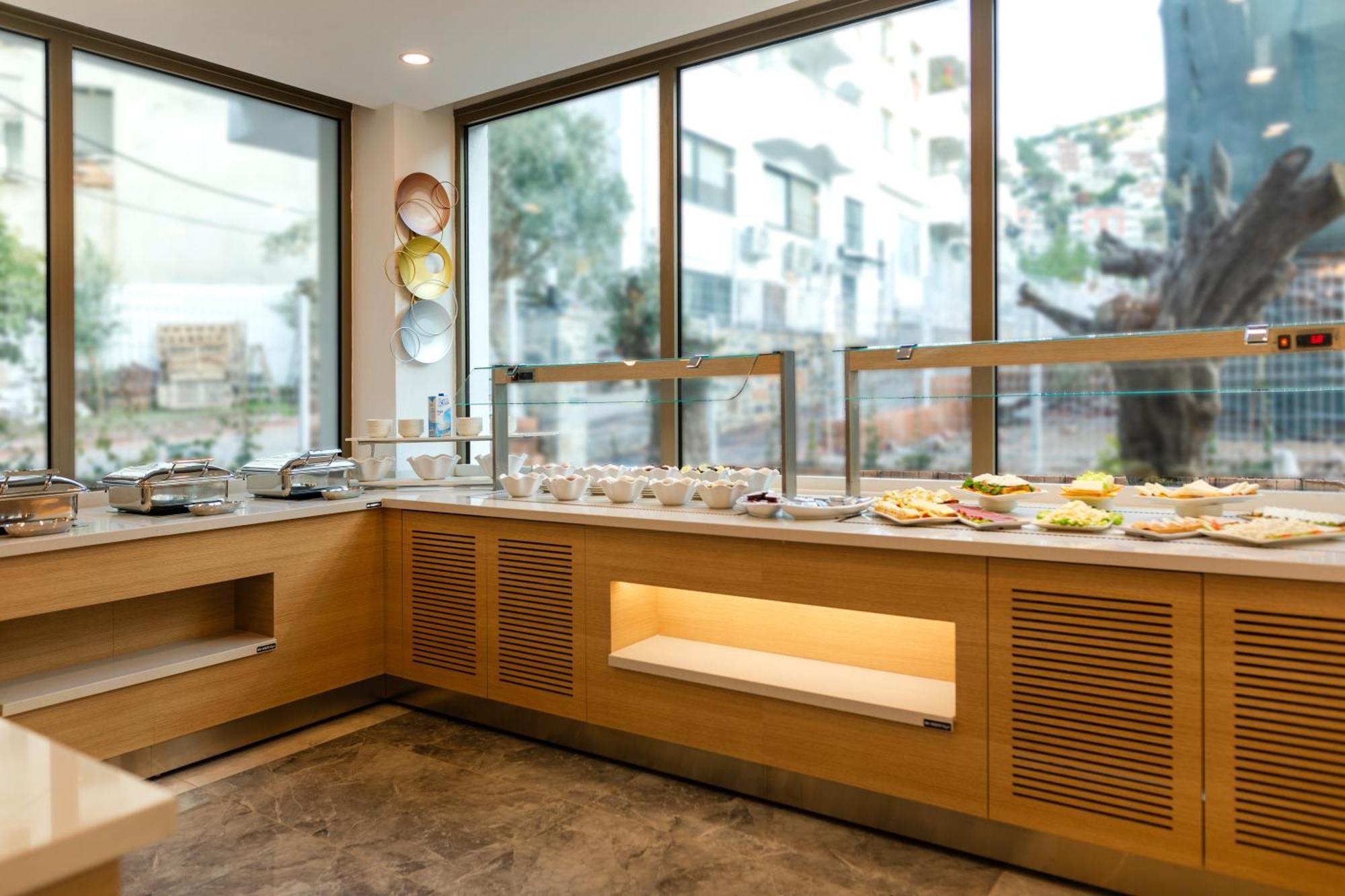 Guelluek Uno Elegance Otel Екстериор снимка