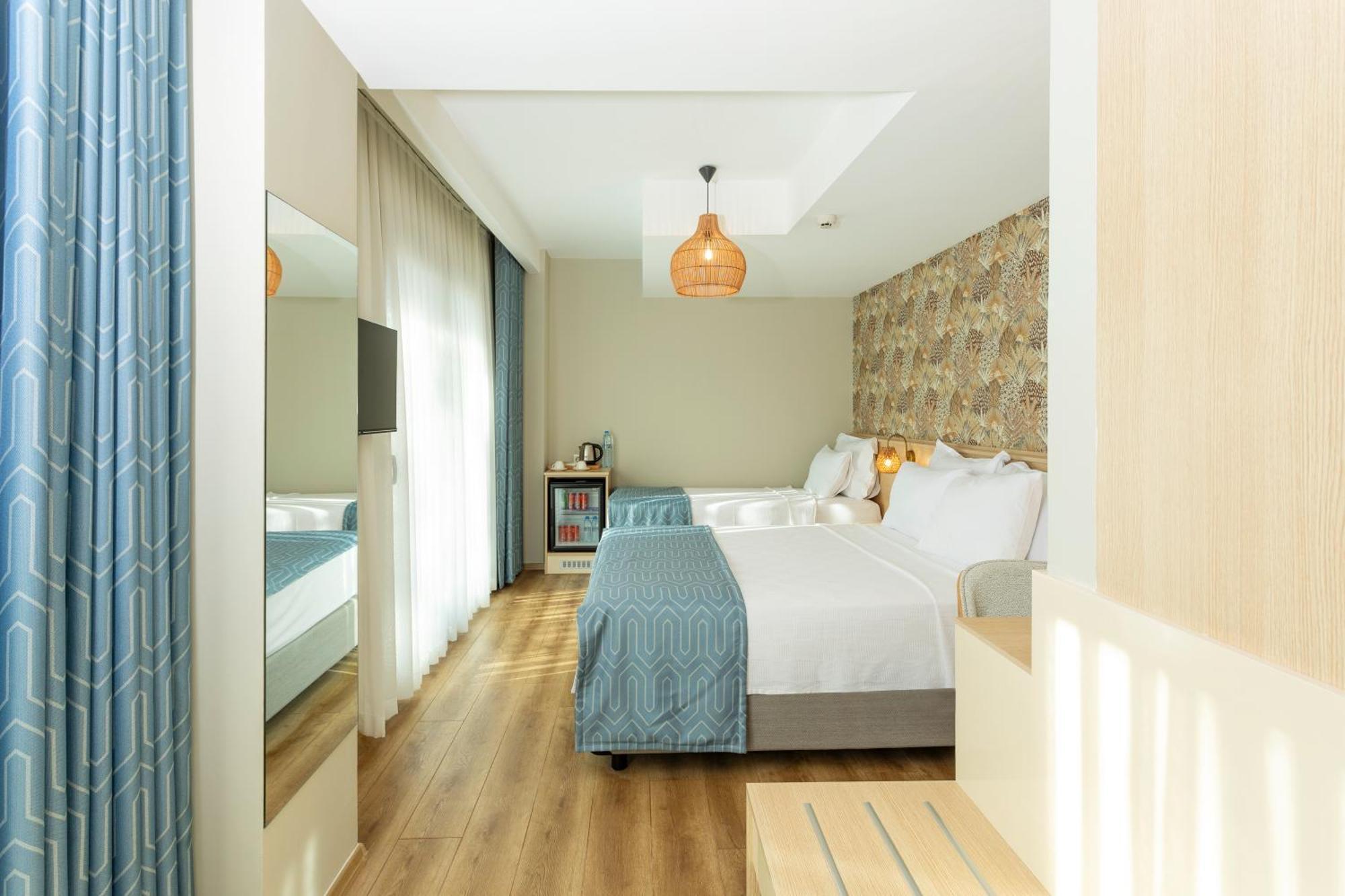 Guelluek Uno Elegance Otel Екстериор снимка